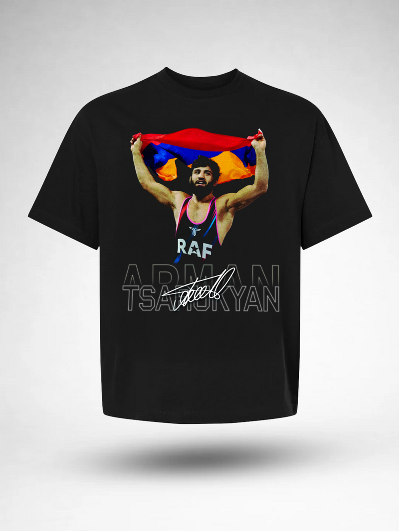 RAF Arman Hero Oversized Tee - Black