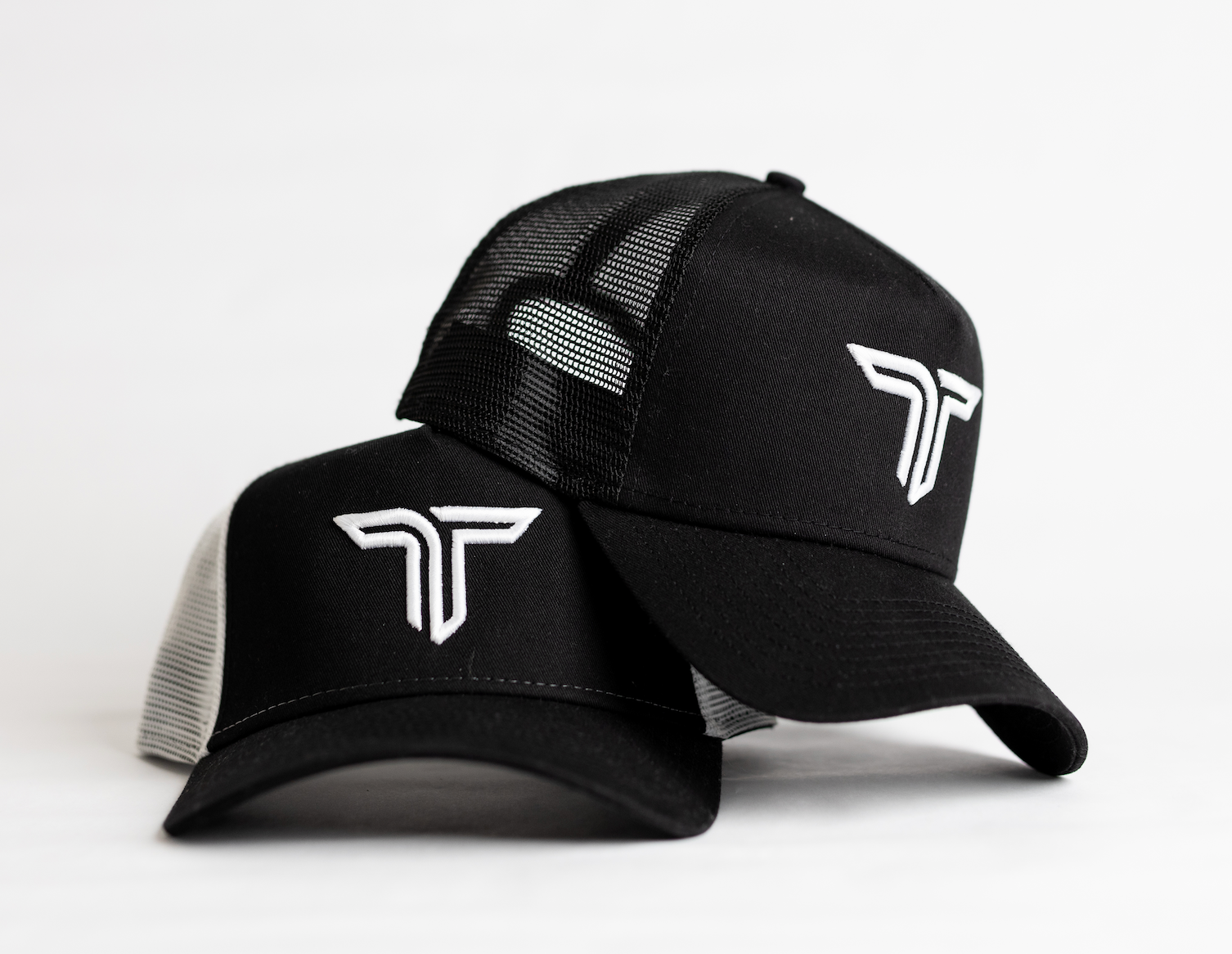 Takedown x New Era Icon Trucker - Black/White